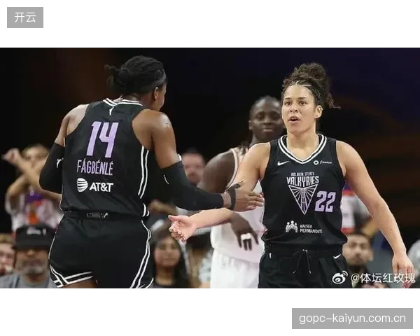 WNBA新军对决，多伦多节奏队凭借外线优势击败金州女武神。
